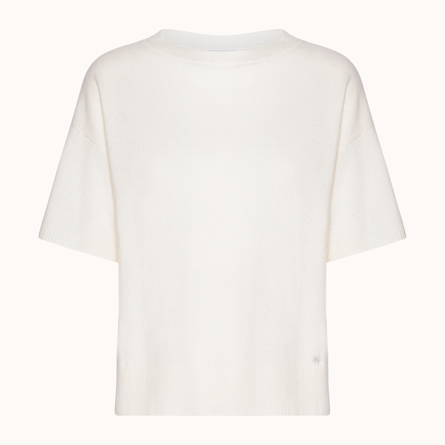 Oversize T-shirt - Wuth Copenhagen - Kortærmet cashmere sweater i cloud white