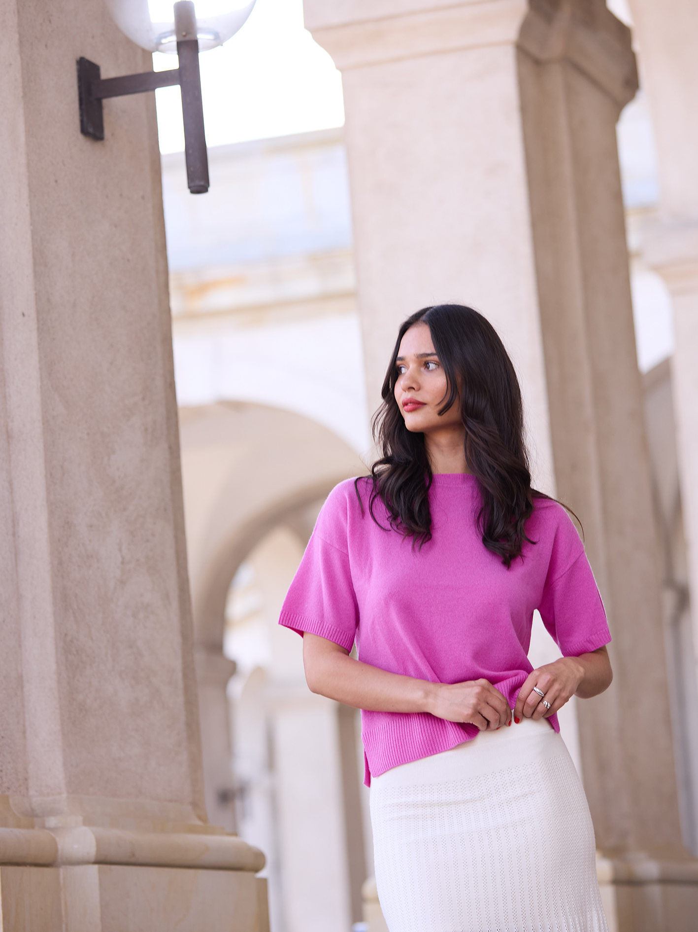Oversize T-shirt - Wuth Copenhagen - Kortærmet cashmere sweater i pink