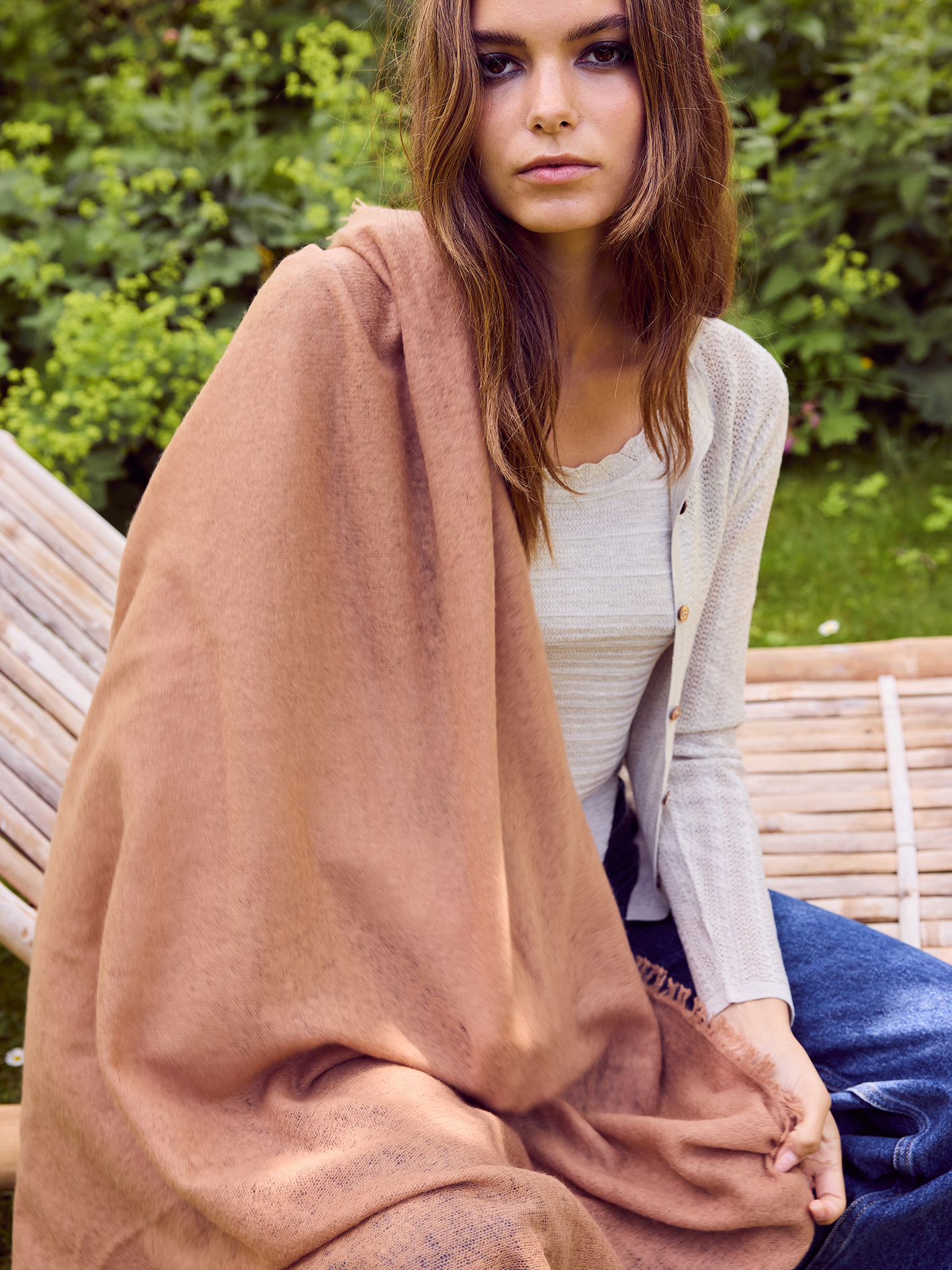 Vævet tørklæde cashmere fra Wuth Copenhagen