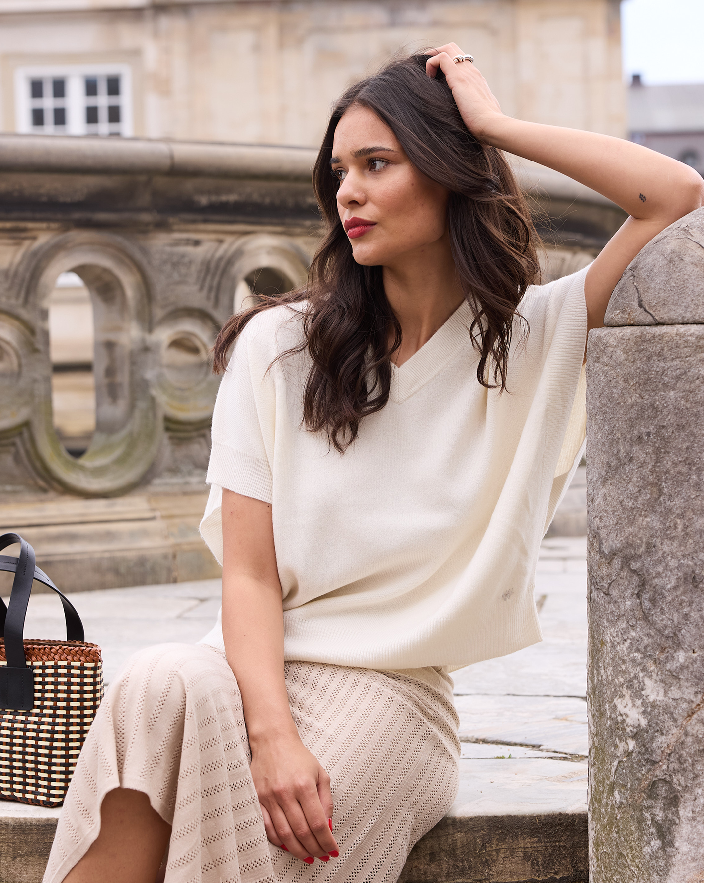 V-Vest - Wuth Copenhagen - Cashmere V-hals vest i cloud white