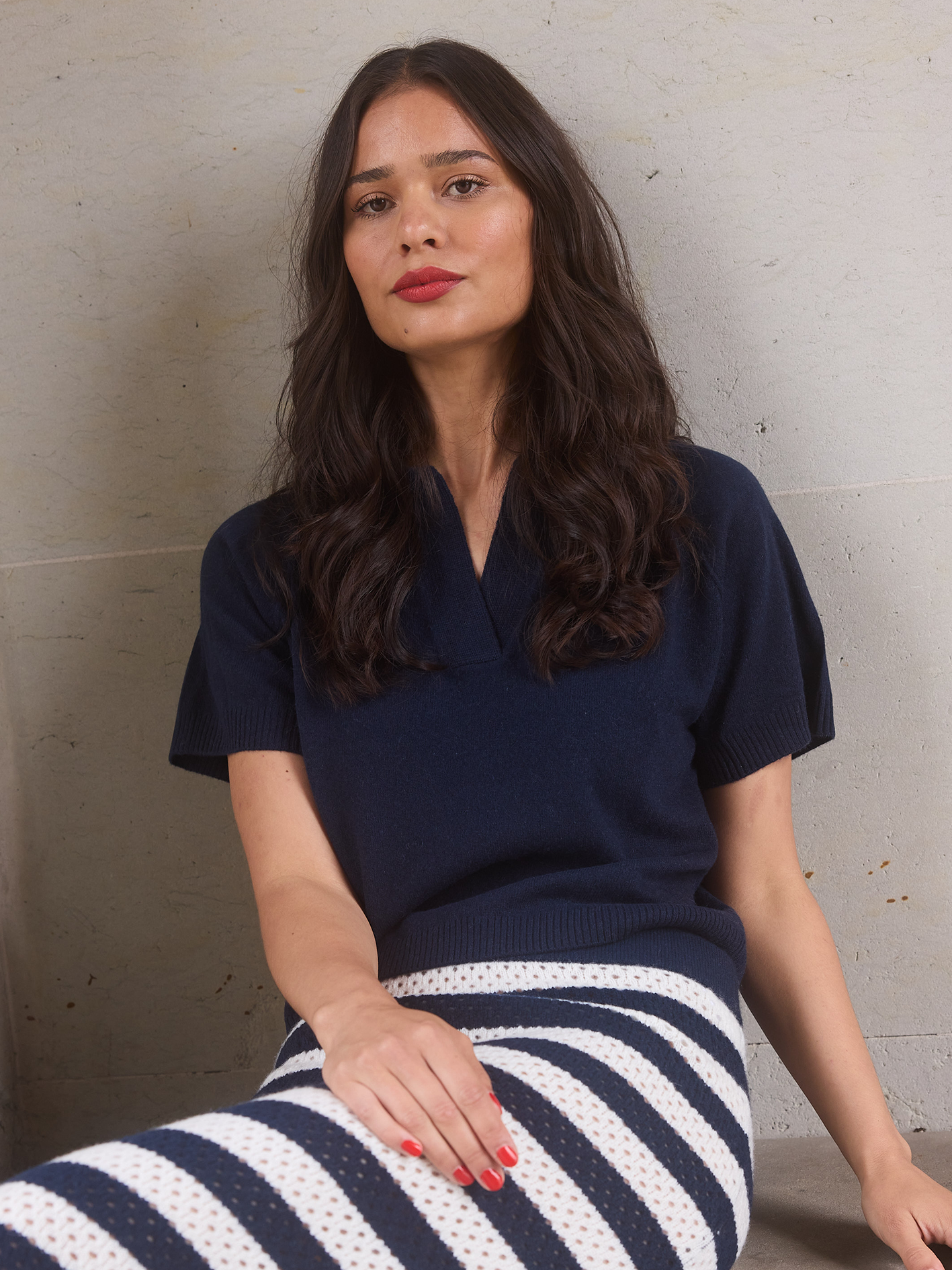 Bella Polo T-shirt - Wuth Copenhagen - Polo cashmere t-shirt i navy