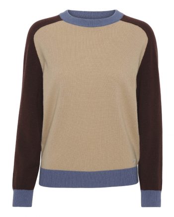 Three coloured cashmere sweater with fitted round neck sweater in 100% superior cashmere from Inner Mongolia with long sleeves, and rib neck from danish cashmere brand Wuth Copenhagen.