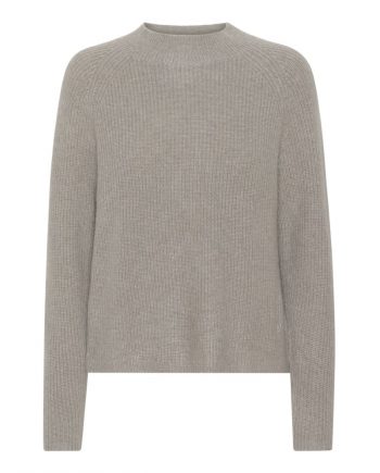 Comfort fit sweater in 100% heavy cashmere knit from Inner Mongolia with semi-high neck, oversized shape, and rib knitted at neck and cuffs from danish cashmere brand Wuth Copenhagen