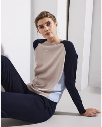 Color-block cashmere pullover in 100% premium cashmere from Wuth Copenhagens newest SS22 collection.